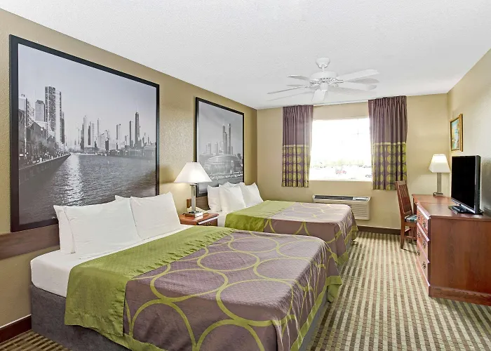 Super 8 By Wyndham Hotel Gurnee