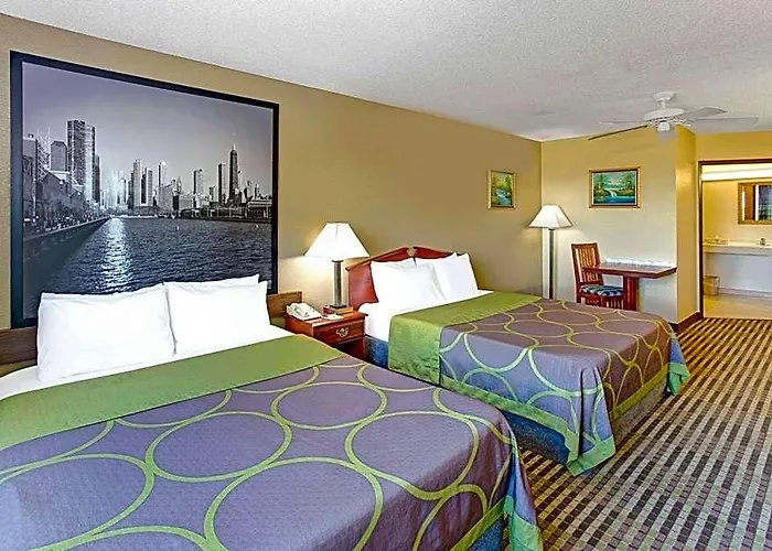 Hotel Super 8 By Wyndham Gurnee