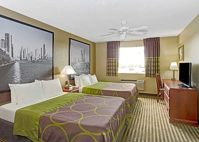 Hotel Super 8 By Wyndham 2*