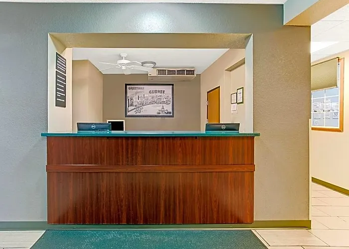 Hotel Super 8 By Wyndham 2*