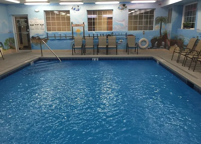 Super 8 By Wyndham Hotel