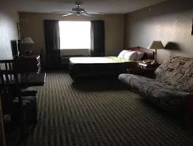 Super 8 By Wyndham Hotel